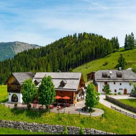 Buama Kammer