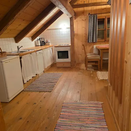 Buama Kammer アパート アプテナウ